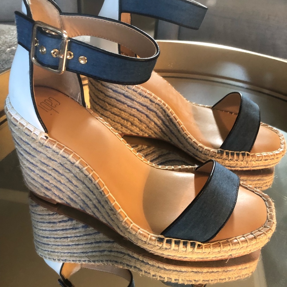 Cabi Parker Wedge Sandals - Picture 3 of 3